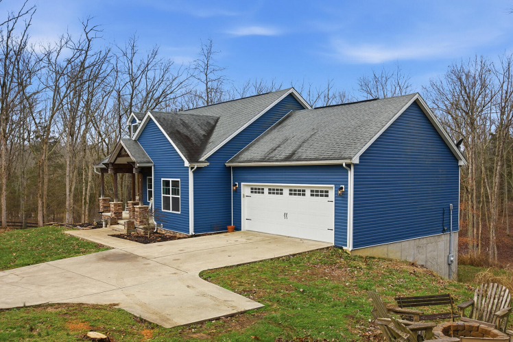 Listing Image 104
