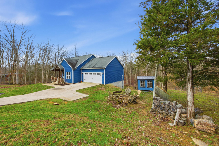 Listing Image 105