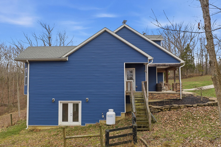 Listing Image 82