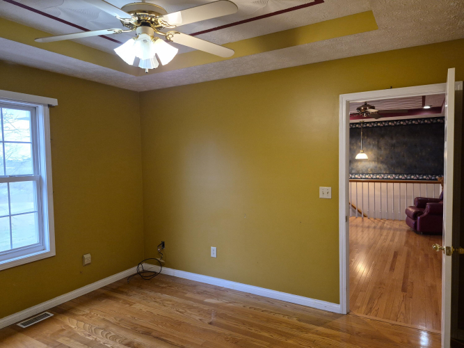 Listing Image 27