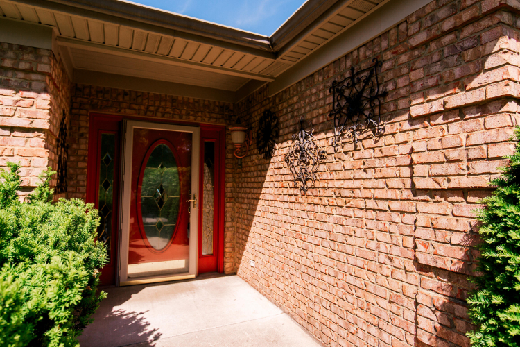 Listing Image 6