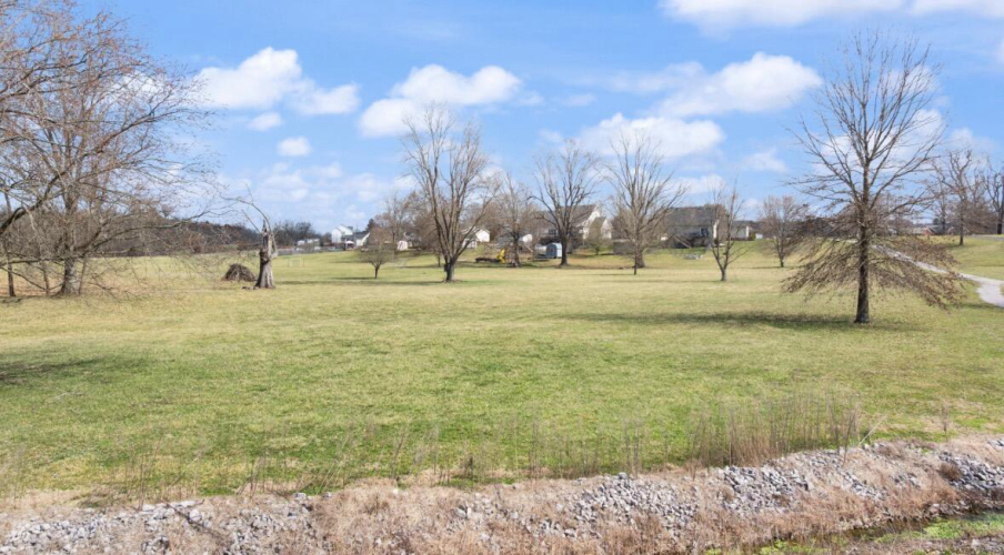 Listing Image 40