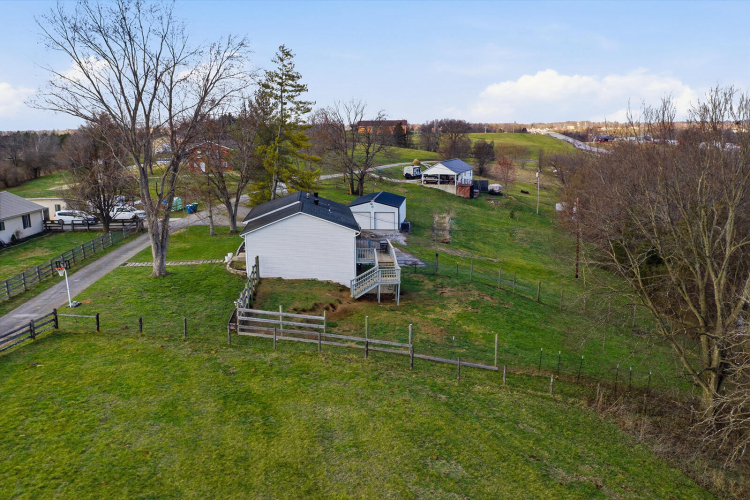 Listing Image 63