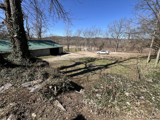 Listing Image 18