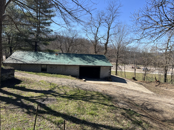 Listing Image 22