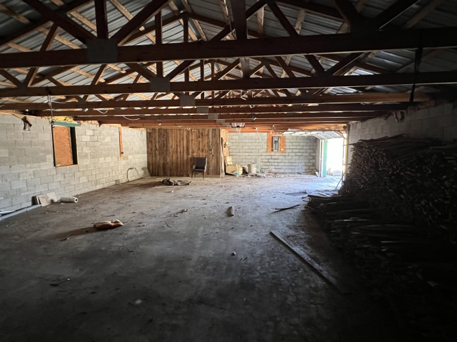Listing Image 35