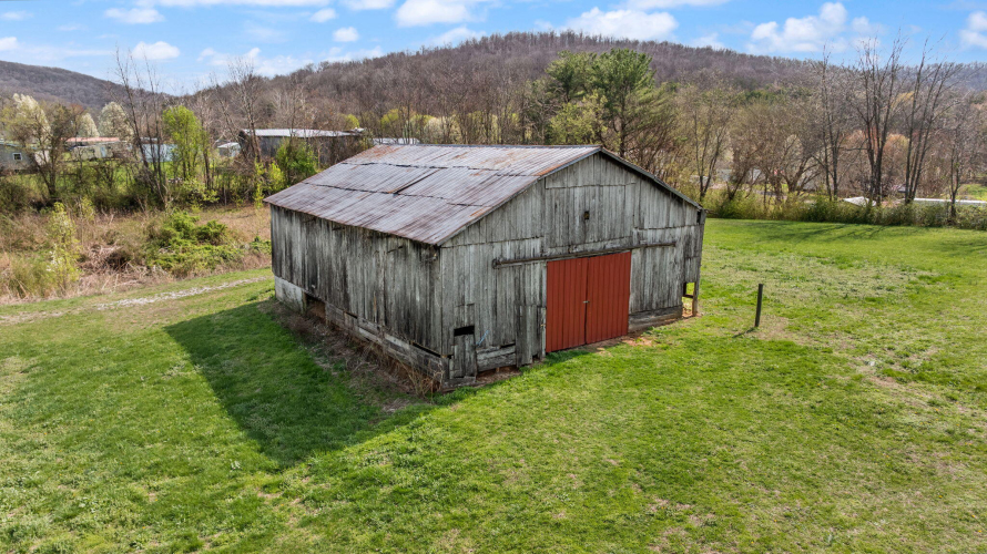 Listing Image 36