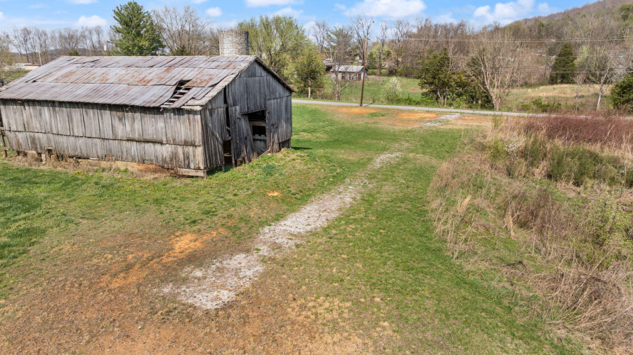 Listing Image 43
