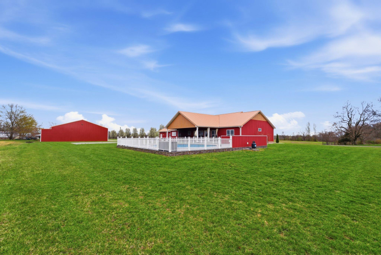 Listing Image 83