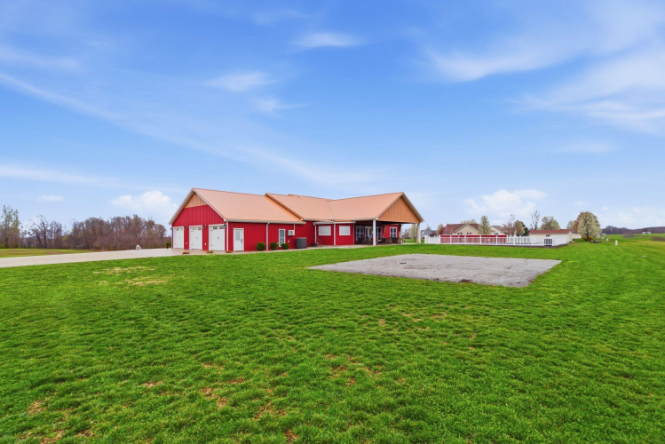 Listing Image 85