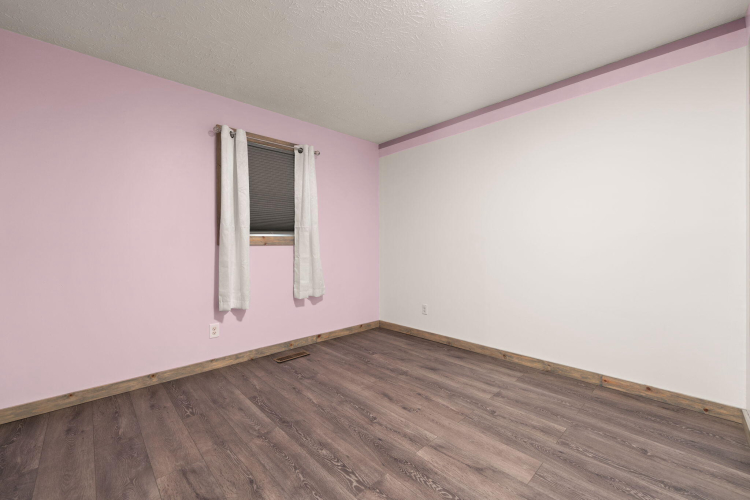 Listing Image 55