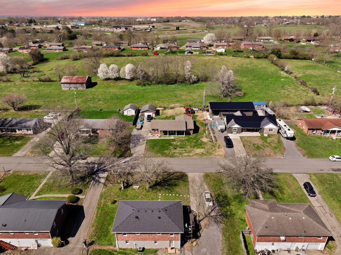 Listing Image 67