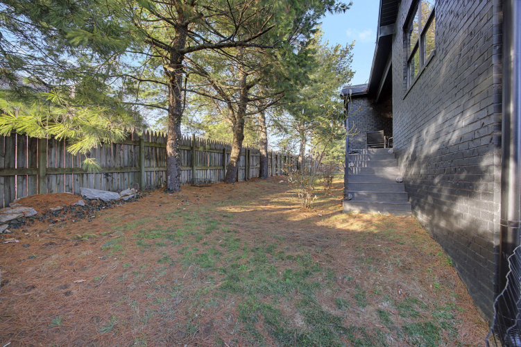 Listing Image 71