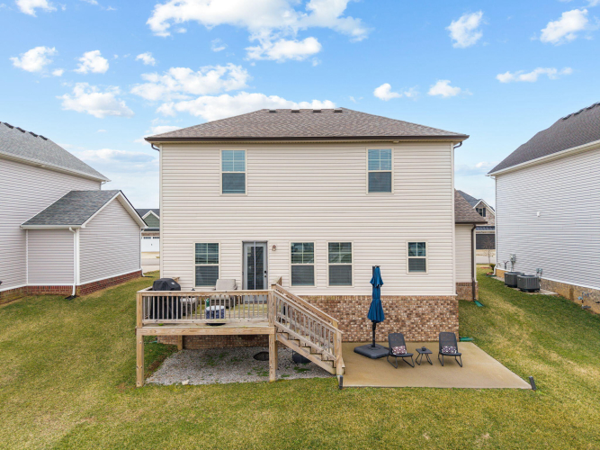 Listing Image 44
