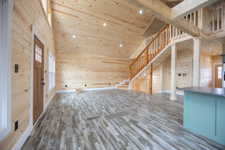 Listing Image 10