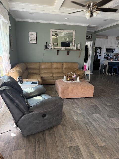 Listing Image 3