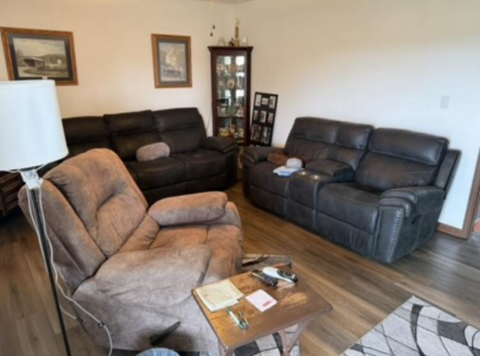 Listing Image 14