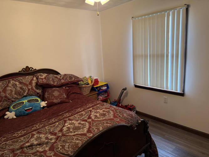 Listing Image 17