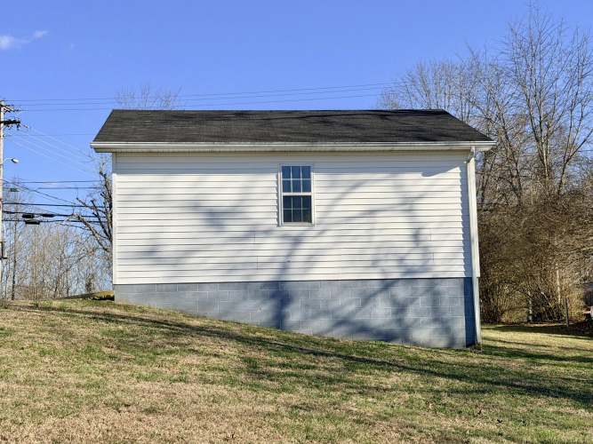 Listing Image 27