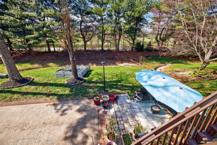 Listing Image 52