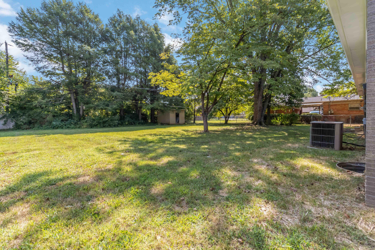 Listing Image 37
