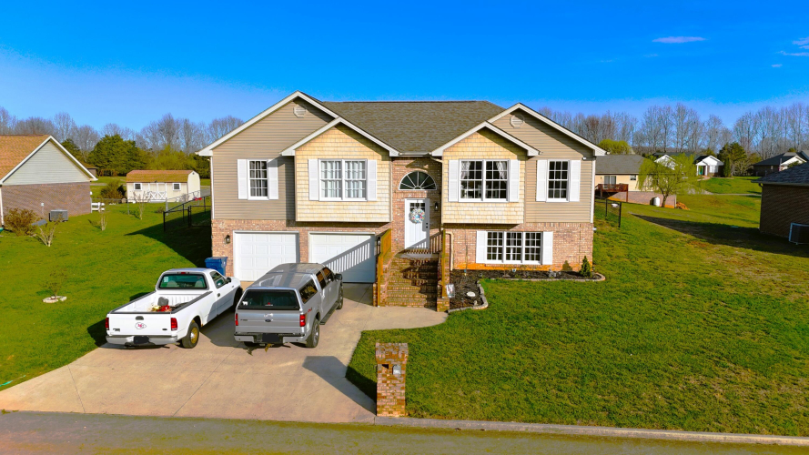 Listing Image 9