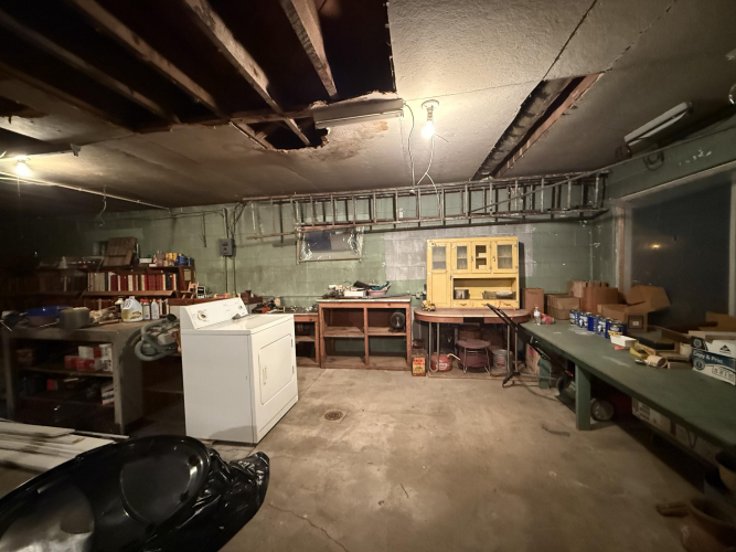 Listing Image 18