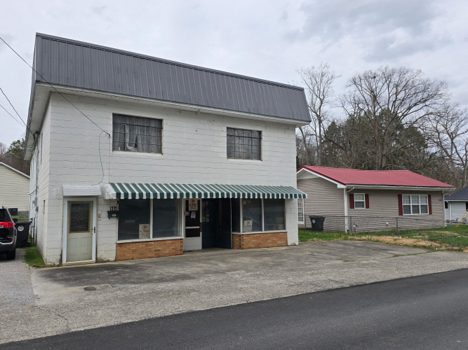Listing Image 3