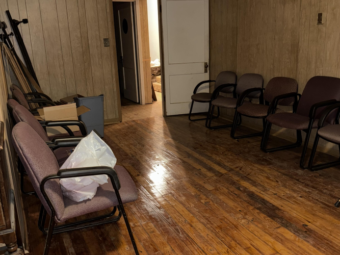 Listing Image 10