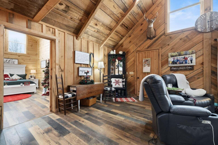 Listing Image 13