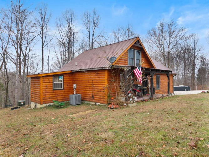 Listing Image 4