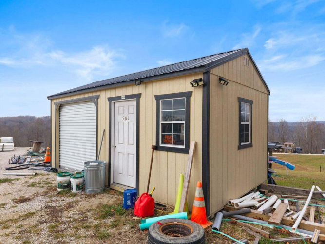 Listing Image 45