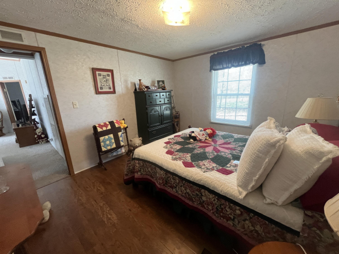 Listing Image 36