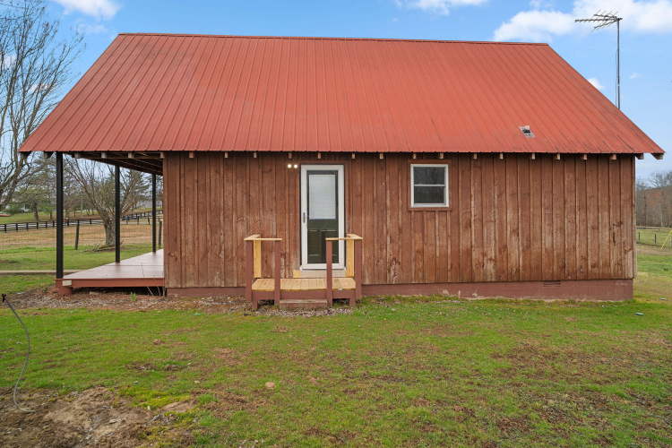 Listing Image 28