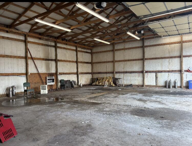 Listing Image 17
