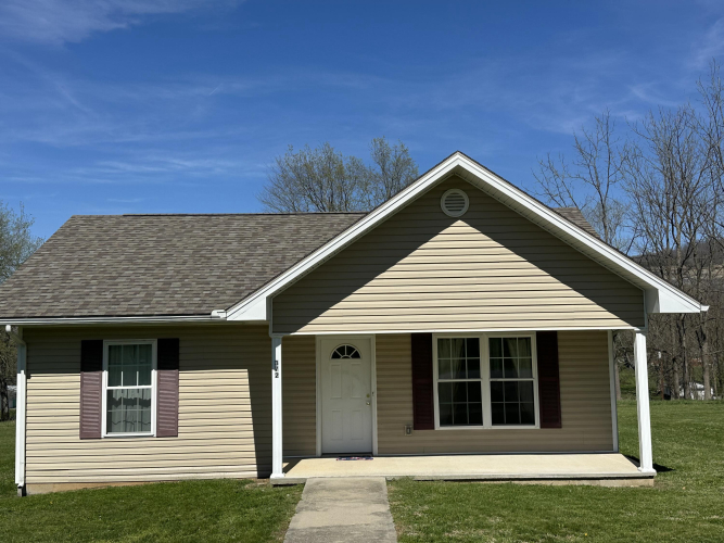 Listing Image 2
