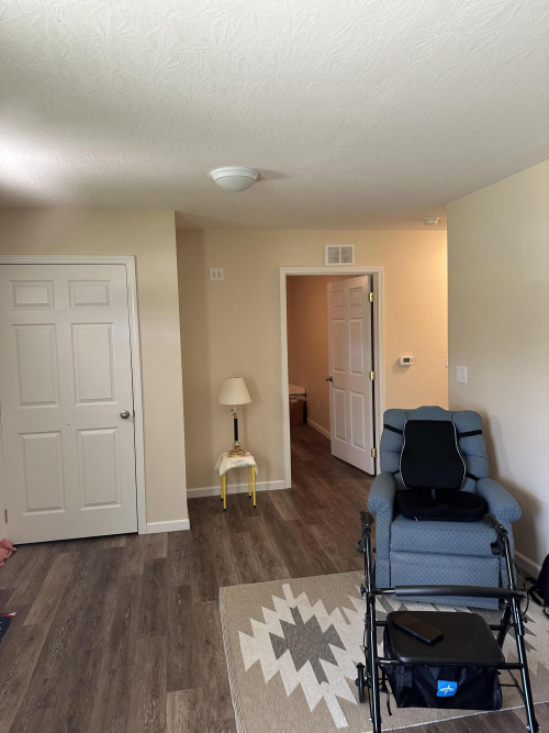 Listing Image 14