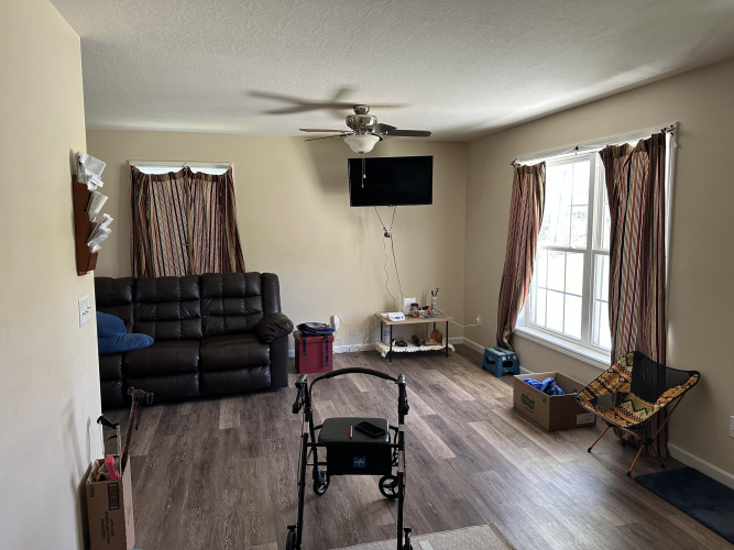 Listing Image 15
