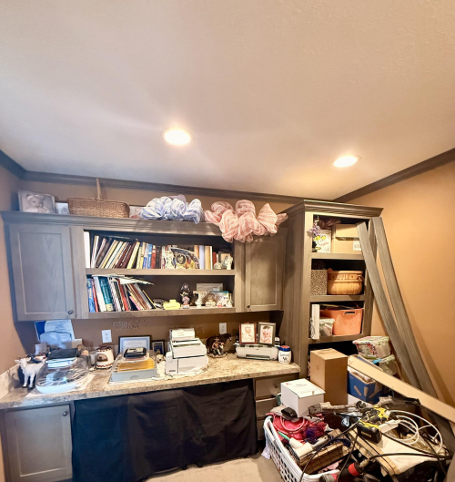 Listing Image 12
