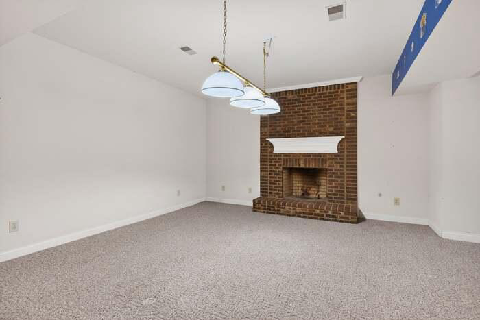 Listing Image 52