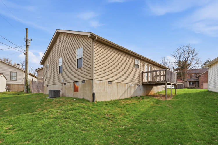 Listing Image 29