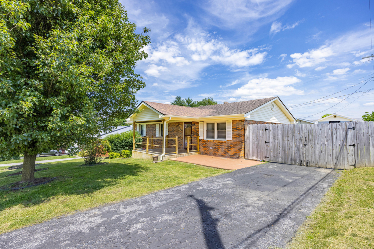Listing Image 2