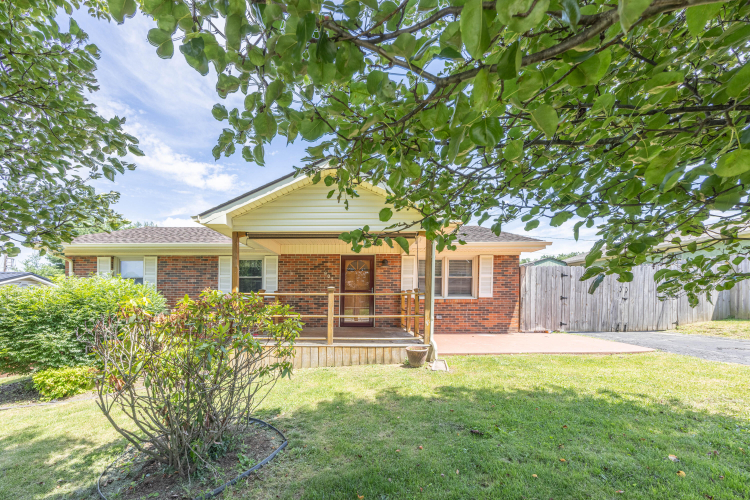 Listing Image 3