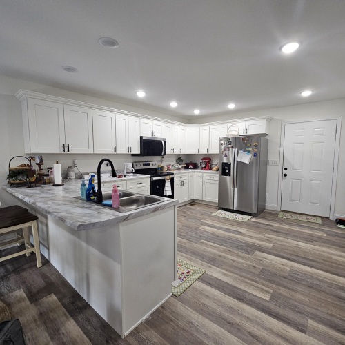 Listing Image 5