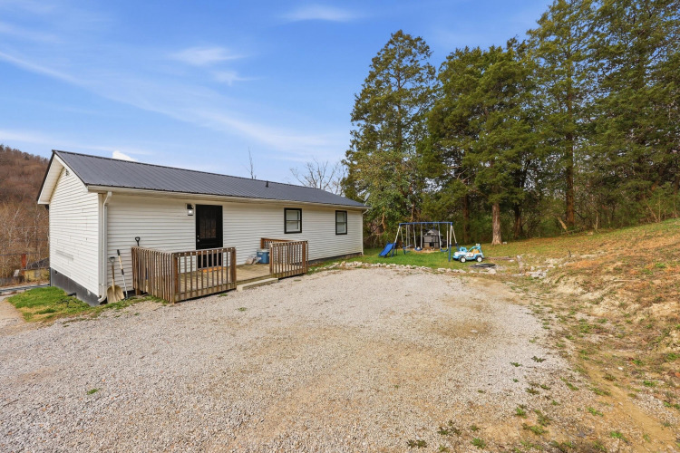 Listing Image 20