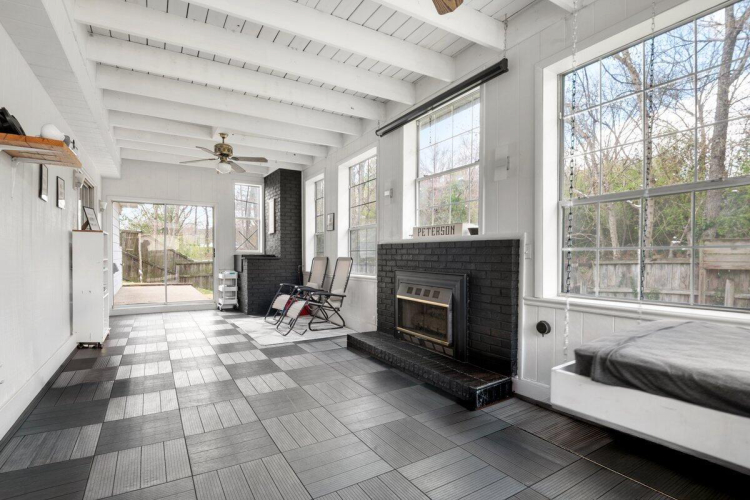 Listing Image 53