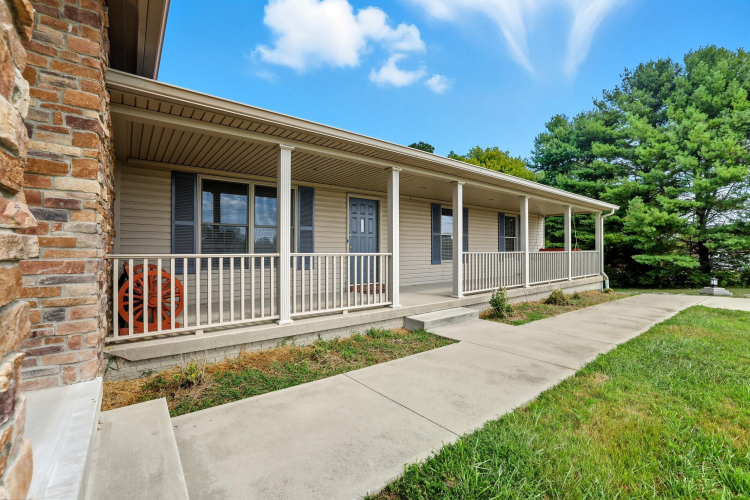 Listing Image 57