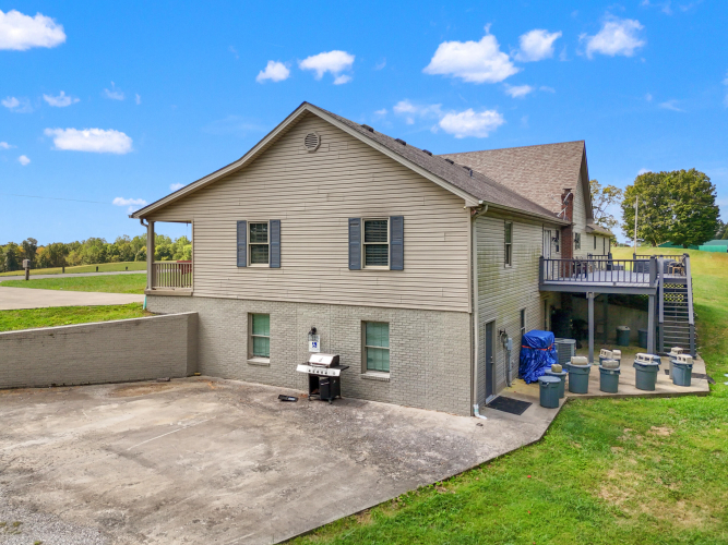 Listing Image 60