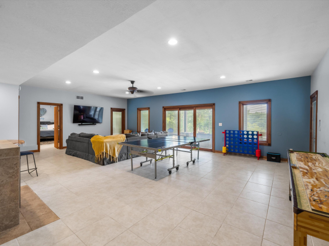 Listing Image 55