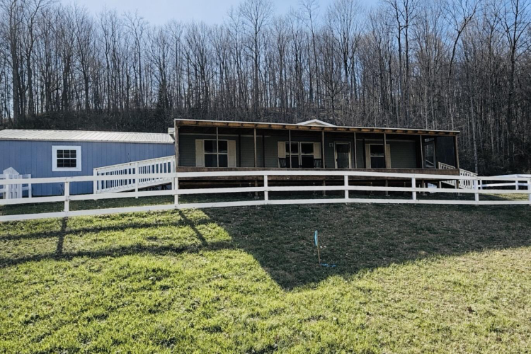 Listing Image 3